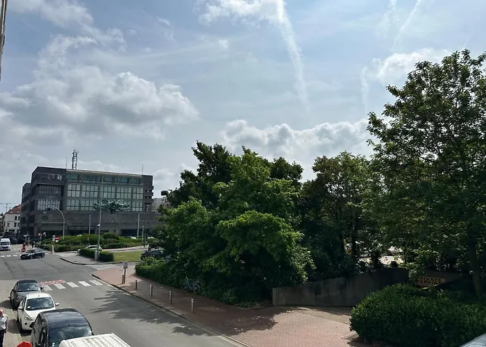 Apartment St - Park View - High End